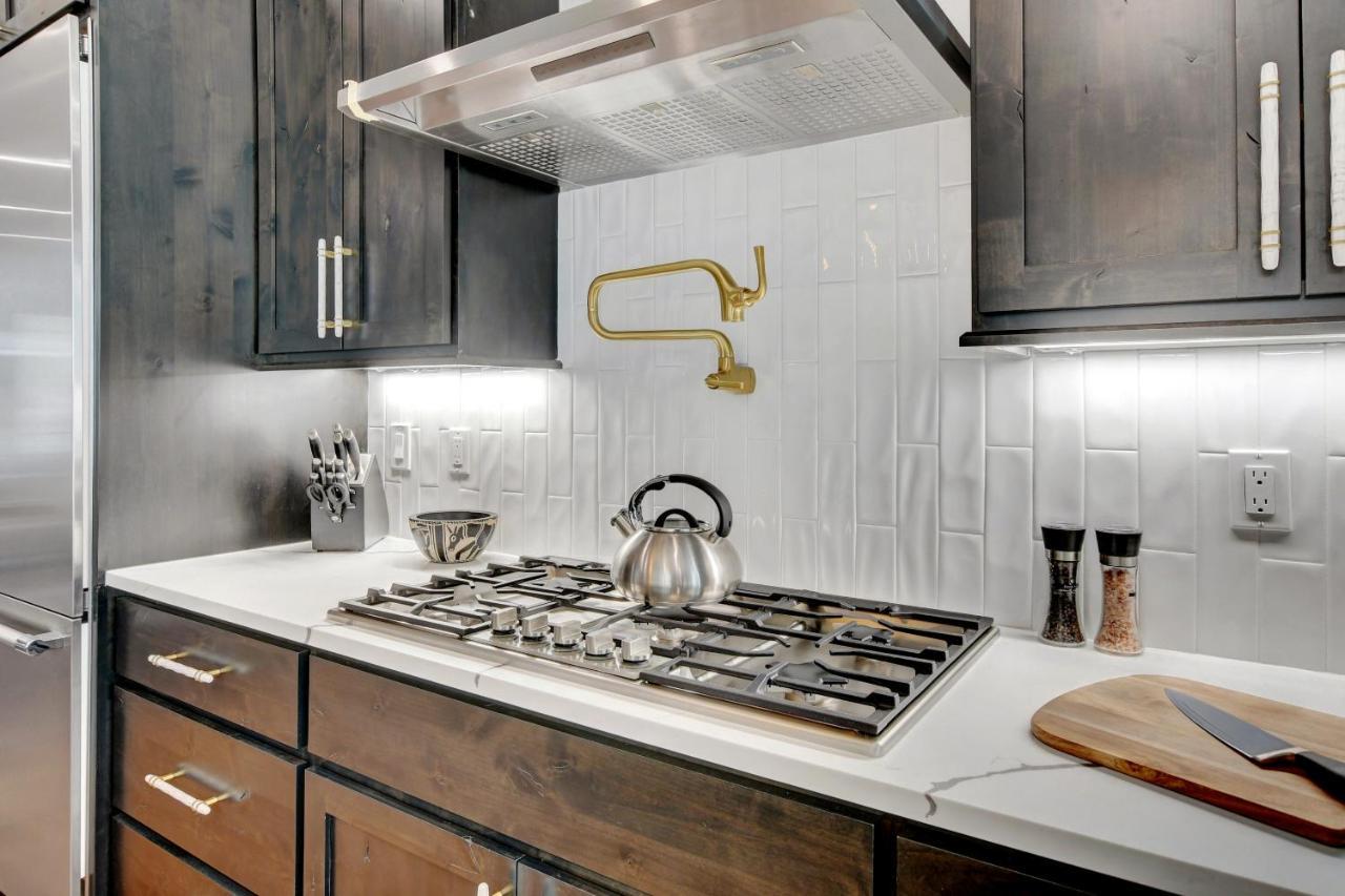 New Luxury River Front Villa #104 With Rooftop Hot Tub & Firepit, Great Views - 500 Dollars Of Free Activities & Equipment Rentals Daily Winter Park Bagian luar foto