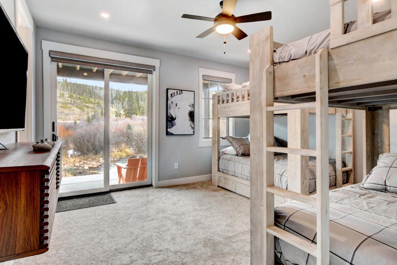 New Luxury River Front Villa #104 With Rooftop Hot Tub & Firepit, Great Views - 500 Dollars Of Free Activities & Equipment Rentals Daily Winter Park Bagian luar foto