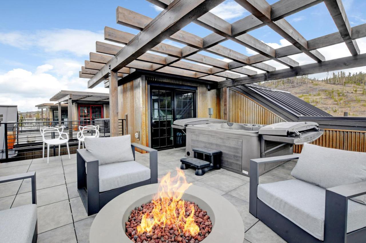 New Luxury River Front Villa #104 With Rooftop Hot Tub & Firepit, Great Views - 500 Dollars Of Free Activities & Equipment Rentals Daily Winter Park Bagian luar foto
