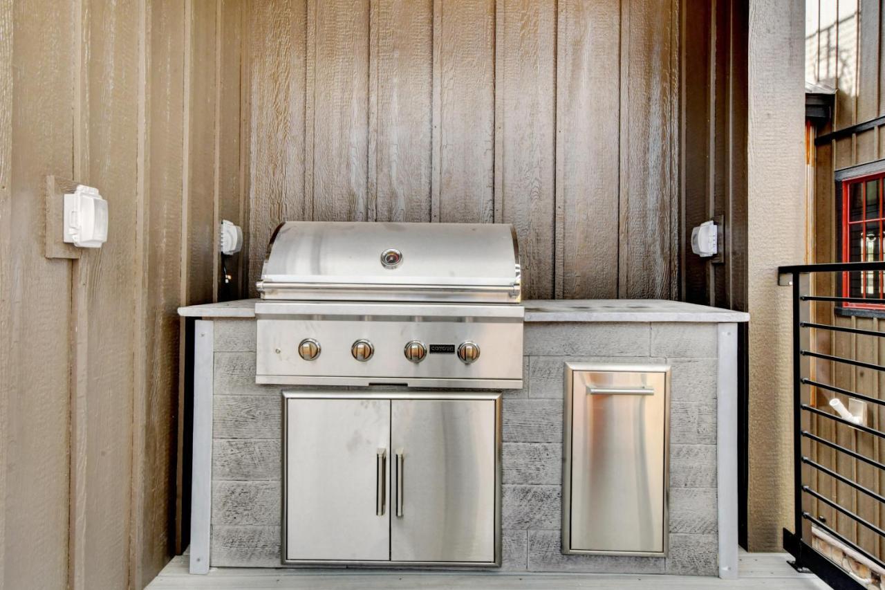 New Luxury River Front Villa #104 With Rooftop Hot Tub & Firepit, Great Views - 500 Dollars Of Free Activities & Equipment Rentals Daily Winter Park Bagian luar foto