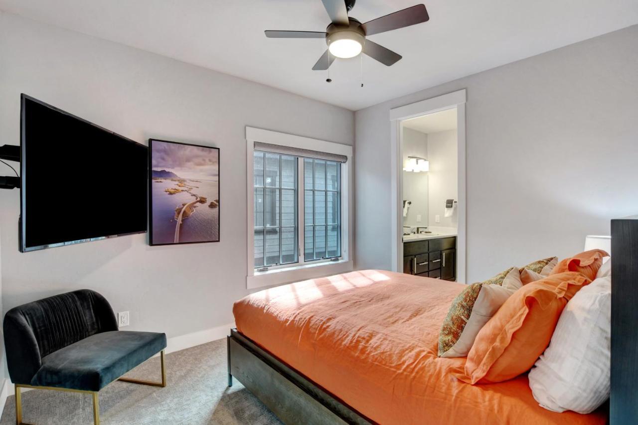 New Luxury River Front Villa #104 With Rooftop Hot Tub & Firepit, Great Views - 500 Dollars Of Free Activities & Equipment Rentals Daily Winter Park Bagian luar foto