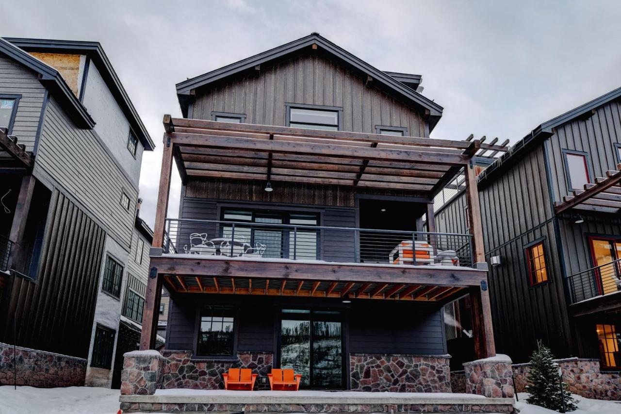 New Luxury River Front Villa #104 With Rooftop Hot Tub & Firepit, Great Views - 500 Dollars Of Free Activities & Equipment Rentals Daily Winter Park Bagian luar foto